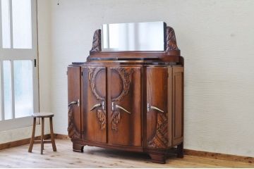 ヴィンテージ家具　イギリスビンテージ1960年代　オーク材サイドボード