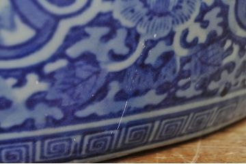 アンティーク雑貨　大振り!獅子の図の見事な瀬戸火鉢