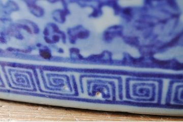 アンティーク雑貨　大振り!獅子の図の見事な瀬戸火鉢