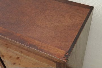アンティーク家具　◇1970年代シンプルな二段重ね収納棚(飾り棚・食器棚)