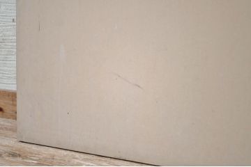 レストルームのラッチ付きドア(扉)2