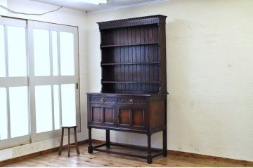 アンティーク家具　イギリスアンティーク!!ワーリングギロー社製カップボード