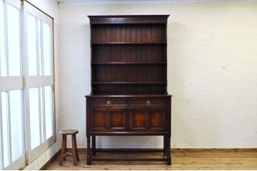 アンティーク家具　イギリスアンティーク!!ワーリングギロー社製カップボード