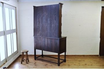 アンティーク家具　イギリスアンティーク!!ワーリングギロー社製カップボード