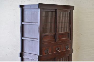 アンティーク家具　☆古民具　骨董　上質な丸桟仕上げの三尺水屋箪笥