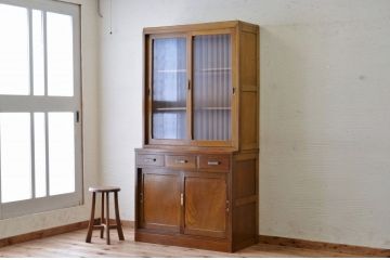 アンティーク家具　☆アンティークモールガラス二段重ね食器棚(収納棚)