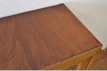 アンティーク家具　☆アンティークモールガラス二段重ね食器棚(収納棚)