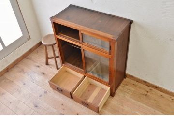 アンティーク家具　アンティークモールガラス引き出し付き収納棚(食器棚)