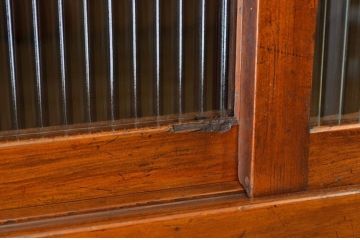 アンティーク家具　アンティークモールガラス引き出し付き収納棚(食器棚)