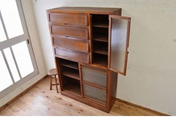 アンティーク家具　アンティークモールガラスパタパタ下駄箱(収納棚)