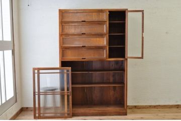 アンティーク家具　アンティークモールガラスパタパタ下駄箱(収納棚)