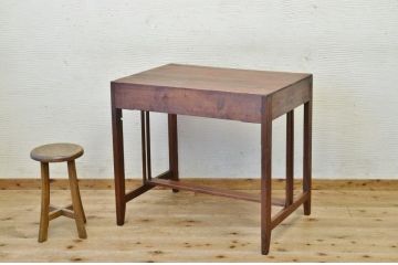 アンティーク家具　古い木味の引き出し付きアンティーク平机(テーブル)