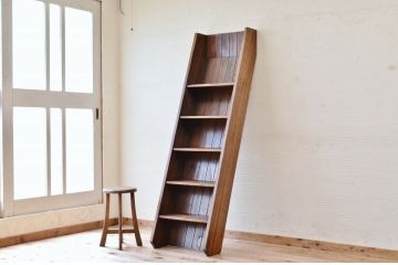 アンティーク家具　高級品!総桐材の階段風飾り棚(陳列棚)