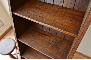 アンティーク家具　高級品!総桐材の階段風飾り棚(陳列棚)