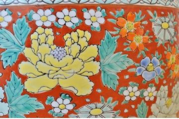 アンティーク雑貨　明治期〜大正　十錦手火鉢(手焙り)1
