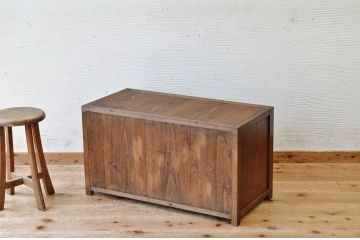 アンティーク家具　古い木のモールガラスローボード