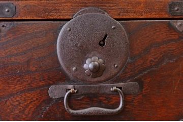 アンティーク家具　前面欅!木目の素晴らしい上手帳場箪笥