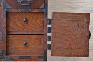 アンティーク家具　前面欅!木目の素晴らしい上手帳場箪笥
