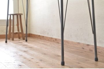アンティーク家具　古い一枚板の鉄脚テーブル7　(机、作業台)