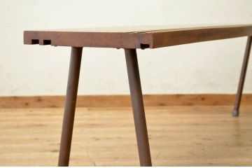 アンティーク家具　古い欅材の一枚板の鉄脚アンティークベンチ3　(長椅子)