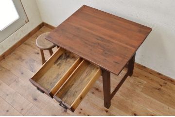 アンティーク家具　古い木の使い込まれたアンティーク作業台(テーブル)