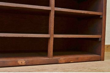 アンティーク家具　★古い木のアンティーク下駄箱(飾り棚)