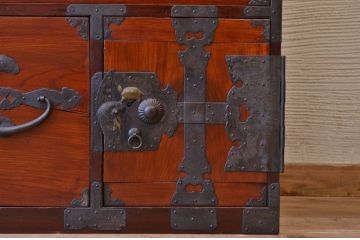 アンティーク家具　☆古民具　骨董　前面欅!古い欅材の二段重ね二本松箪笥