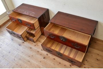 アンティーク家具　☆古民具　骨董　前面欅!古い欅材の二段重ね二本松箪笥