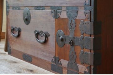 アンティーク家具　☆古民具　味のある二段重ね時代箪笥2