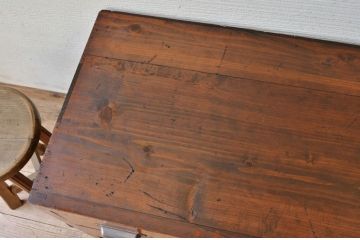 アンティーク家具　シンプルなアンティーク8杯引き出し(アンティーク)
