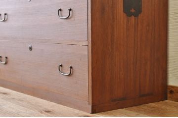 美品!シンプルなアンティークローボード(ローチェスト)