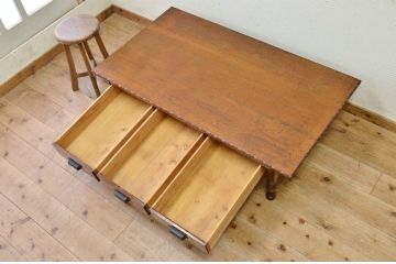 アンティーク家具　重厚!引き出し付きアンティークテーブル(作業台、机)