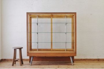 レトロ家具　古い駄菓子屋のレトロで大きなガラスケース