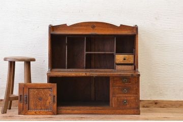 古い栓材の象嵌入りアンティークライティングビューロー
