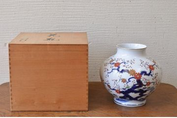 中古美品　定価20000円　深川製花瓶(有田焼)
