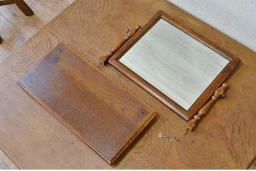 中古　メーカー不明　上質なオーク材の卓上鏡