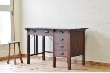 アンティーク家具　★使い込まれたアンティーク片袖机(作業台)