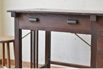アンティーク家具　★使い込まれたアンティーク片袖机(作業台)