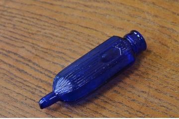 古いガラス瓶25本セット(目薬瓶、酒瓶)