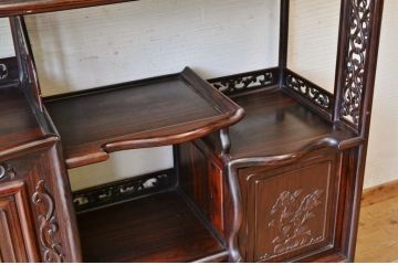 アンティーク家具　重厚!縞黒檀製の飾り棚(茶棚)