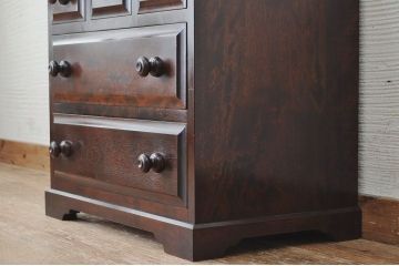 中古　北海道民芸家具1　小ぶりなチェスト