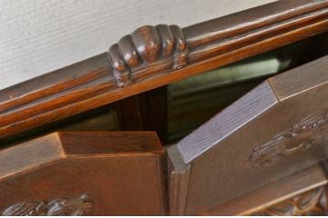 1950年頃日本製　素晴らしい彫刻のナラ材鏡台(三面鏡)
