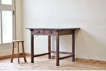 アンティーク家具　素敵な雰囲気!使い込まれた引き出し付き作業台(平机)