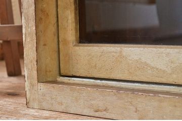アンティーク家具　素敵な雰囲気!大振りなアンティークカウンターテーブル(収納棚)