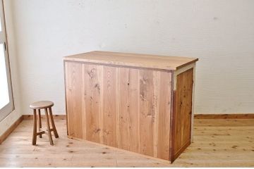 アンティーク家具　大振りなアンティーク16杯引き出し(カウンターテーブル)