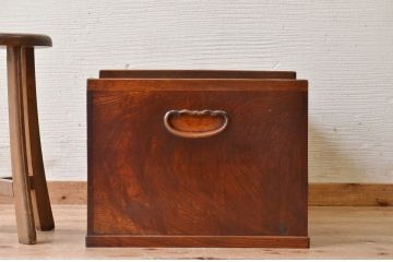 古民具　骨董　古い欅材の木目の素晴らしい長火鉢