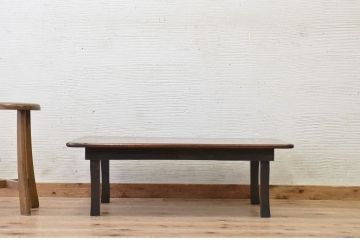 レトロなデザインの角型アンティークちゃぶ台