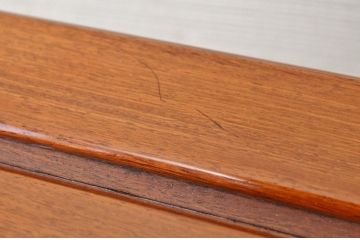 中古　唐木製の高級サイドテーブル