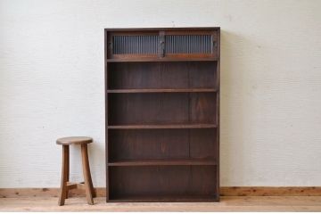 アンティーク家具　希少!珍しいデザインのモールガラス本棚(飾り棚)