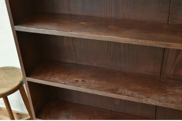 アンティーク家具　希少!珍しいデザインのモールガラス本棚(飾り棚)